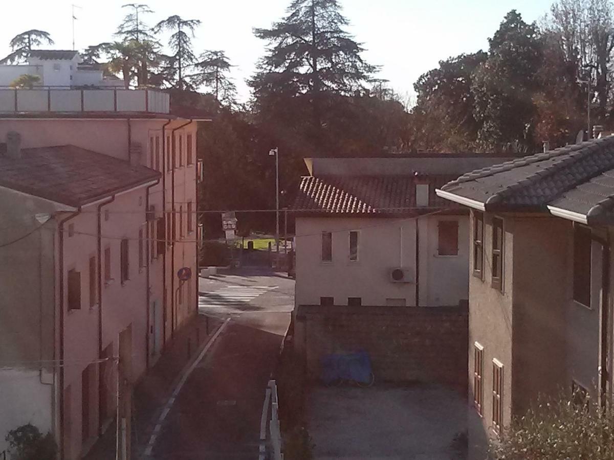 New Apartment Private Parking Bardolino Exteriör bild